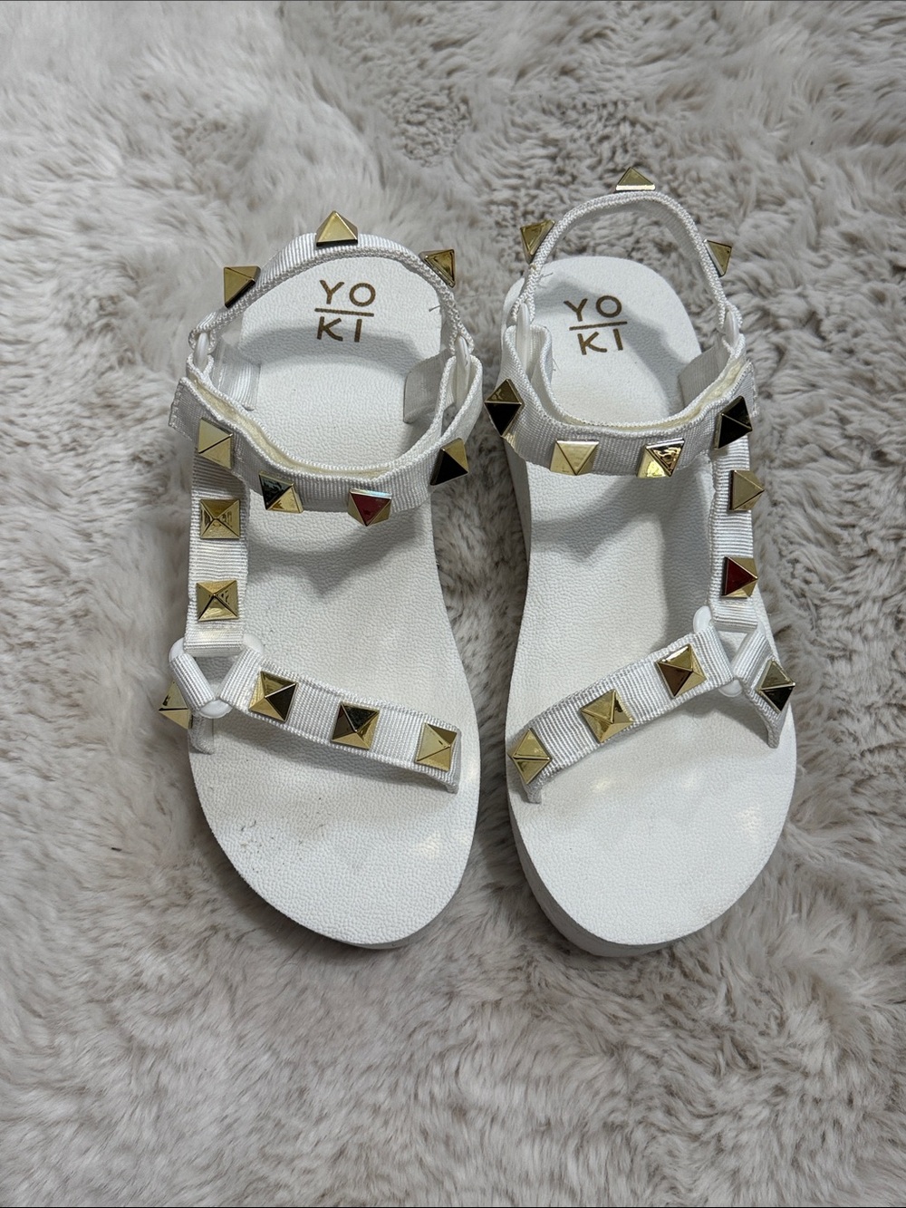 Yoki White Girls' Sandals with Gold Studs